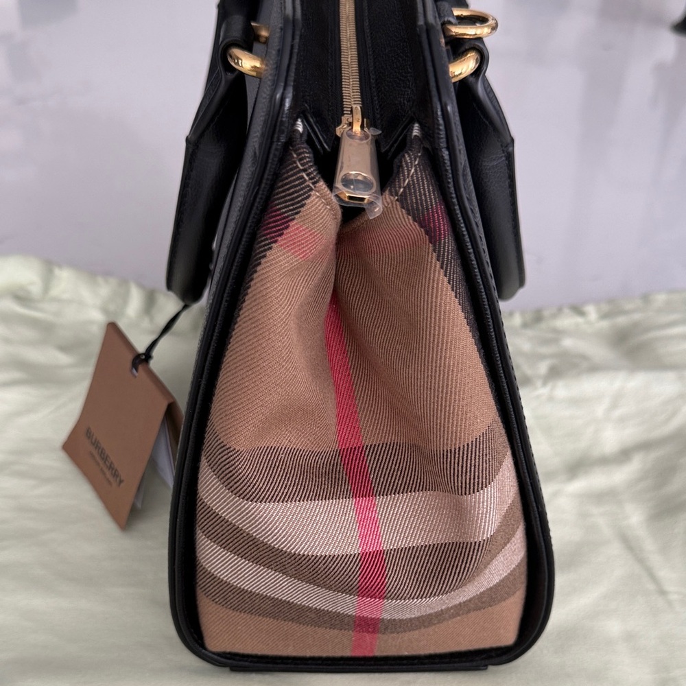 Burberry Banwell Check Bag Black - Picture 4 of 16